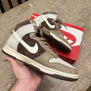 Nike Dunk High Light Chocolate